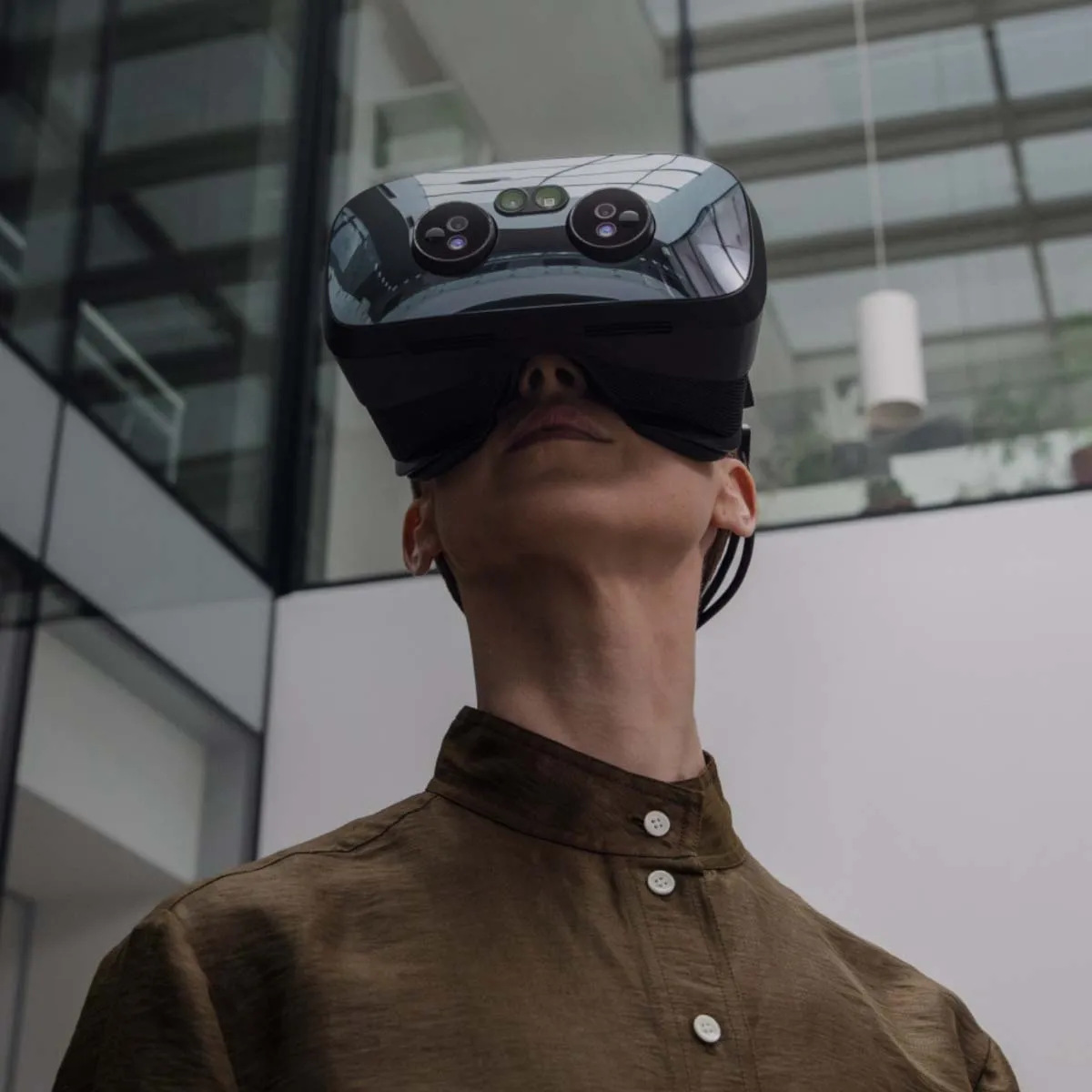 Varjo XR-3 TAA - Mixed Reality Headset - includes Non-RF option